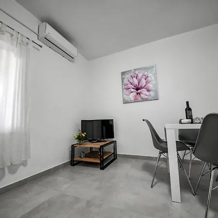 Joso Apartmán *